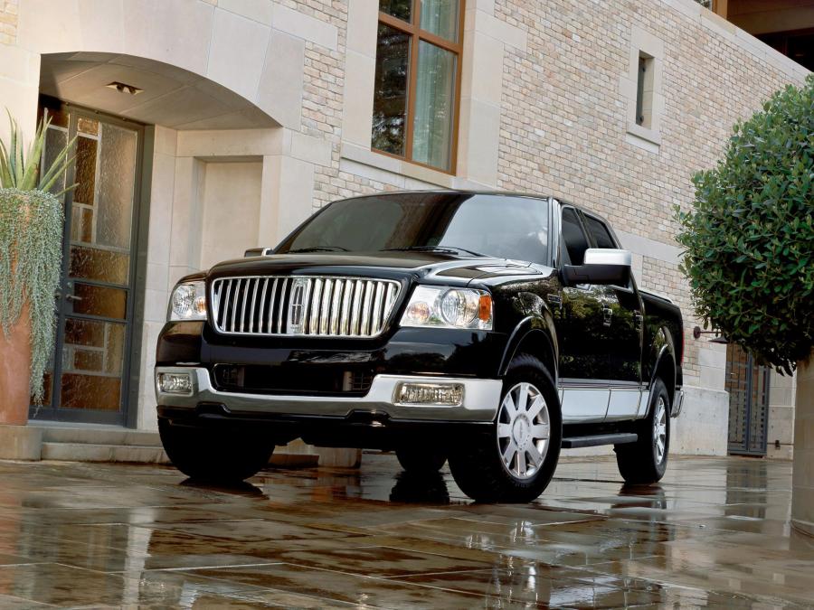  Lincoln Mark LT 2005 года  (фото 11 из 16)